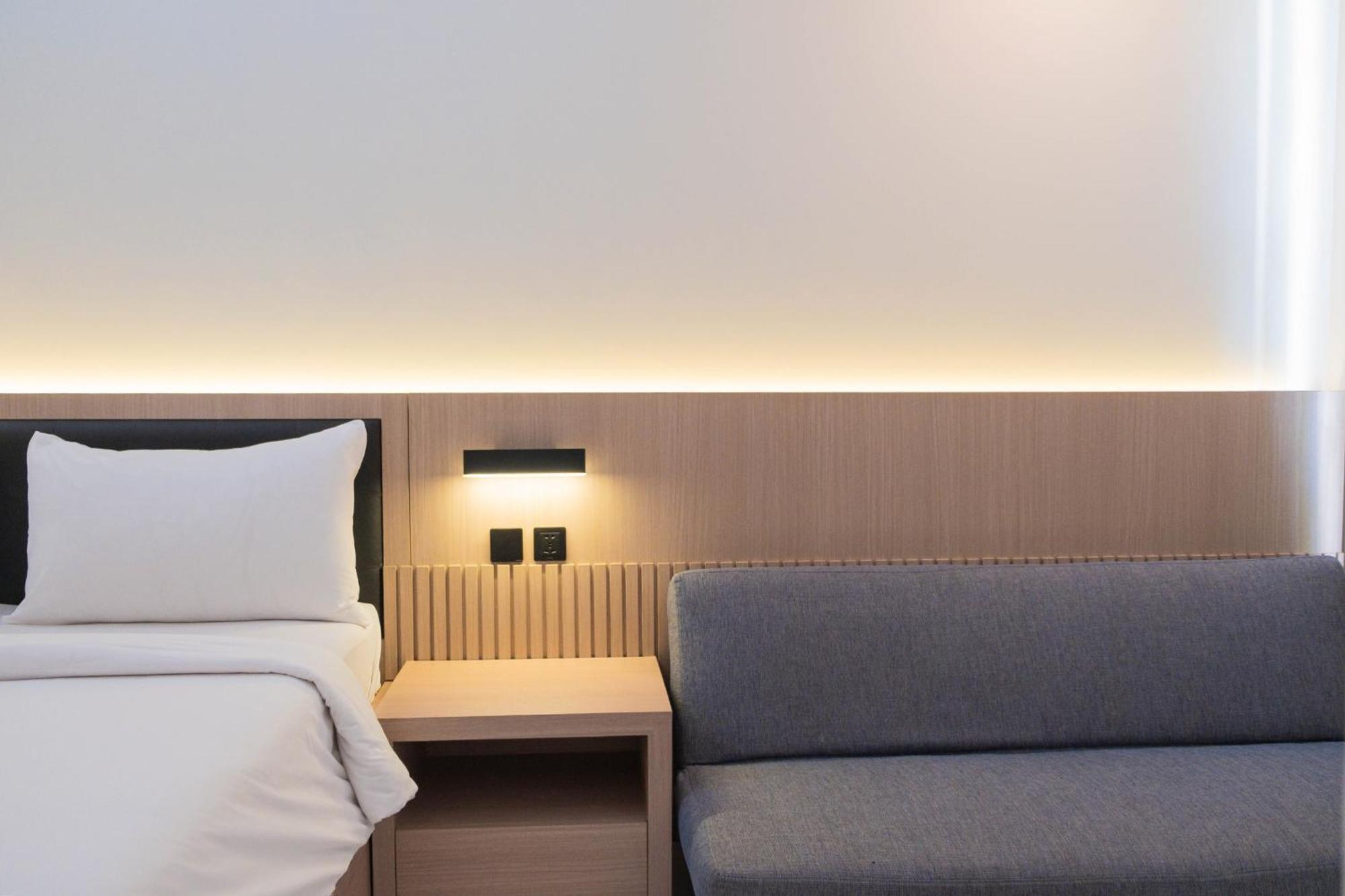 Bali True Living Aparthotel Denpasar Exteriör bild