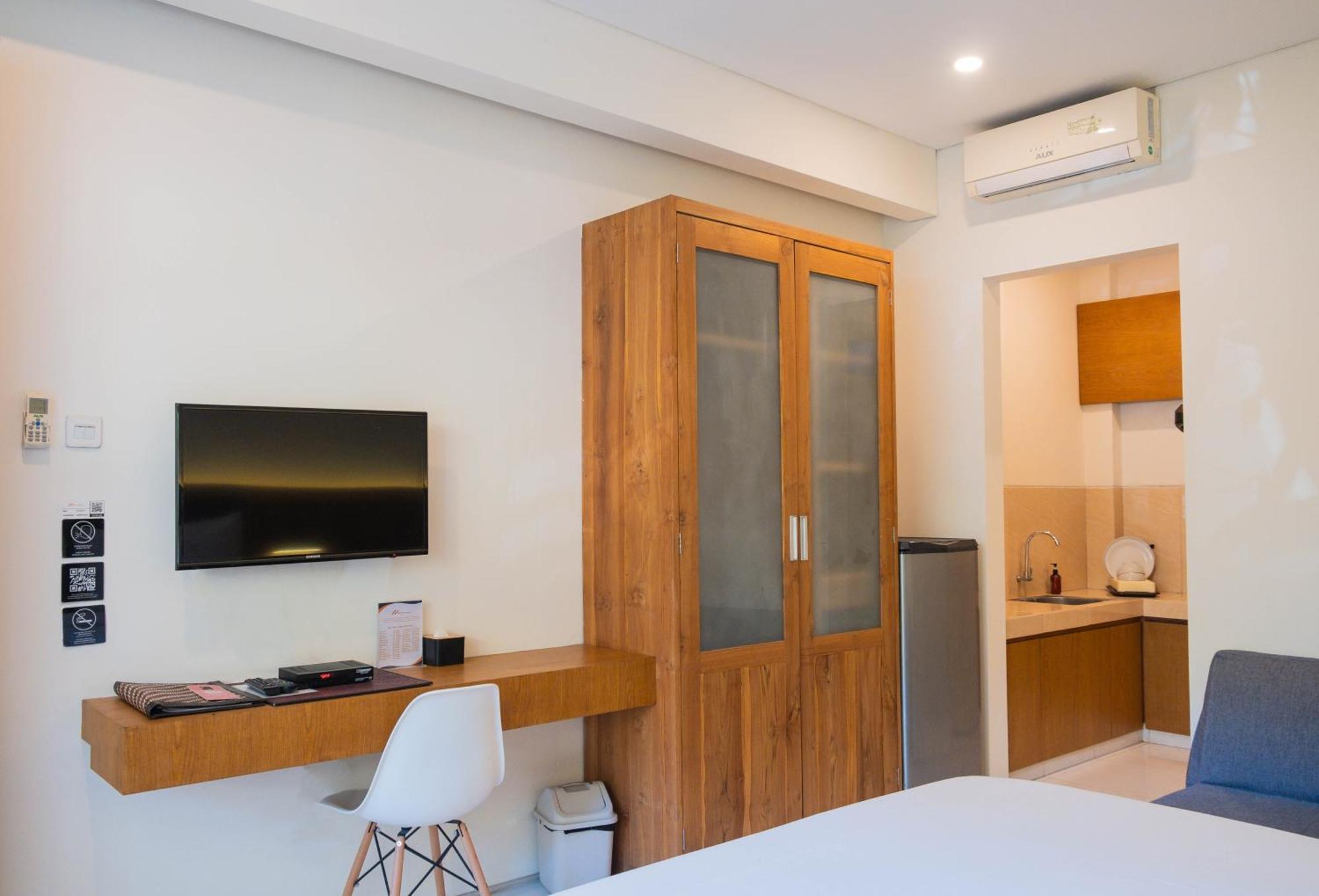 Bali True Living Aparthotel Denpasar Exteriör bild