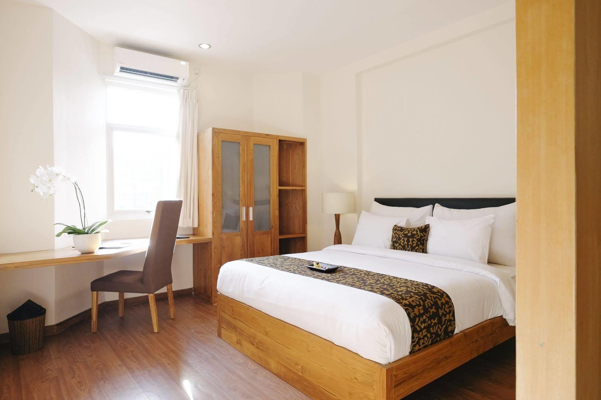 Bali True Living Aparthotel Denpasar Exteriör bild